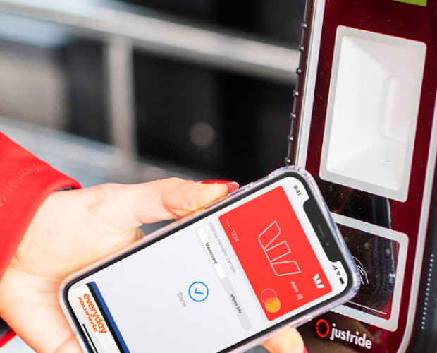 Skybus rolls out contactless payments